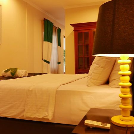 Ciwulan 36 Guest House Бандунг Екстер'єр фото
